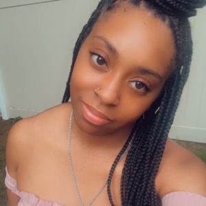 Meet your Posher, Jillian